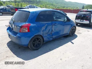 2008 Toyota Yaris with VIN JTDJT923685154315, listed as a IAAI auction lot 42230806 with 224,555 mi miles and . Bid and sale history available at DreamBid. Image 4.