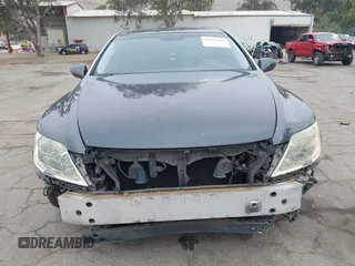 2008 Lexus LS 460 L with VIN JTHGL46FX85024697, listed as a IAAI auction lot 42085801 with 141,348 mi miles and . Bid and sale history available at DreamBid. Image 12.