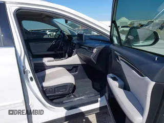 2020 Lexus RX with VIN 2T2JZMAA5LC165525, listed as a IAAI auction lot 41396533 with 67,440 mi miles. Bid and sale history available at carsss.com. Image 5.