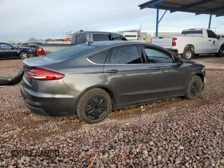 2019 Ford Fusion S with VIN 3FA6P0G77KR284566, listed as a Copart auction lot 49123375 with 189,516 mi miles and Salvage Title. Bid and sale history available at DreamBid. Image 3.