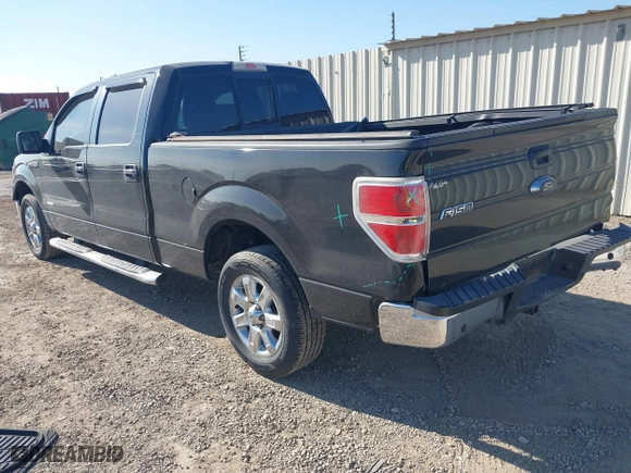 2013 Ford F-150 XL with VIN 1FTFW1CT5DKF20404, listed as a IAAI auction lot 41153325 with 148,608 mi miles. Bid and sale history available at carsss.com. Image 3.