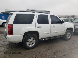 2008 Chevrolet Tahoe 3LT z VIN 1GNFK13018R141423, wystawiony jako Copart lot #43813525 z przebiegiem 288 352 mil mil oraz Szkoda całkowita • Salvage title. Historia ofert i sprzedaży dostępna na DreamBid. Obrazek 3.