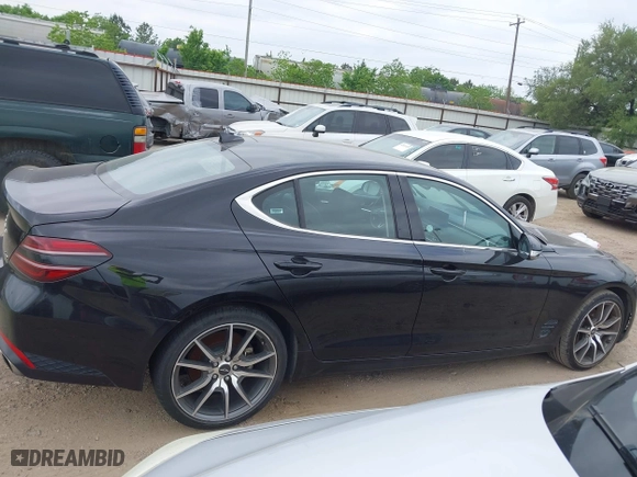 2023 Genesis G70 2.0T with VIN KMTG34TA9PU132552, listed as a IAAI auction lot 42047048 with 39,111 mi miles. Bid and sale history available at carsss.com. Image 13.