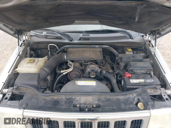 2010 Jeep Commander Sport with VIN 1J4RH4GKXAC157379, listed as a IAAI auction lot 42130174 with 193,337 mi miles and . Bid and sale history available at DreamBid. Image 10.