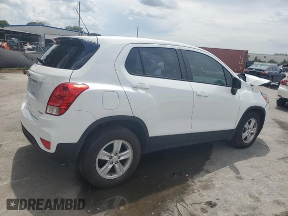 2022 Chevrolet Trax LS z VIN KL7CJKSM7NB530318, wystawiony jako Copart lot #58771845 z przebiegiem 35 691 mil mil oraz Nie do naprawy • Non repairable. Historia ofert i sprzedaży dostępna na DreamBid. Obrazek 3.