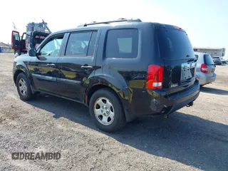 2011 Honda Pilot LX z VIN 5FNYF4H26BB073375, wystawiony jako IAAI lot #42415845 z przebiegiem 213 896 mil mil oraz . Historia ofert i sprzedaży dostępna na DreamBid. Obrazek 3.
