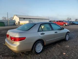 2005 Honda Accord Sdn DX with VIN 1HGCM56185A180409, listed as a Copart auction lot 83900374 with 124,671 mi miles and Salvage Title. Bid and sale history available at carsss.com. Image 3.