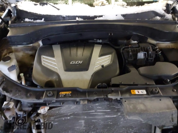 2015 Kia Sorento LX with VIN 5XYKT4A79FG585120, listed as a IAAI auction lot 41533779 with 127,337 mi miles. Bid and sale history available at carsss.com. Image 10.