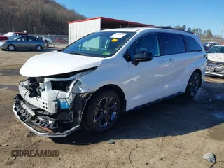 2024 Toyota Sienna XSE z VIN 5TDDSKFC6RS127029, wystawiony jako IAAI lot #41890462 z przebiegiem 36 947 mil mil oraz . Historia ofert i sprzedaży dostępna na DreamBid. Obrazek 2.
