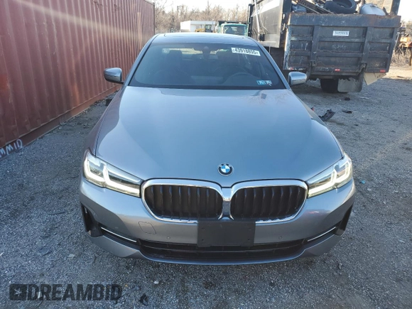 2021 BMW 5 Series 530i xDrive with VIN WBA13BJ06MCF12999, listed as a Copart auction lot 43918855 with 26,587 mi miles and Salvage Title. Bid and sale history available at carsss.com. Image 5.