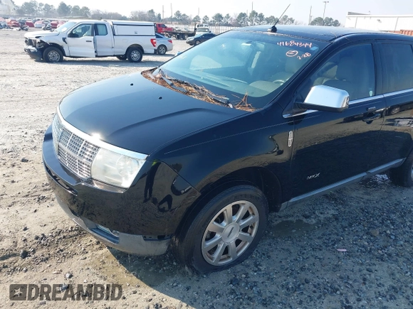 2008 Lincoln MKX with VIN 2LMDU68C48BJ23205, listed as a IAAI auction lot 41684344 with 195,239 mi miles. Bid and sale history available at carsss.com. Image 6.