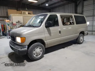 2007 Ford Econoline Passenger XL z VIN 1FBNE31L47DA80217, wystawiony jako Copart lot #84549594 z przebiegiem 110 199 mil mil oraz Szkoda całkowita • Salvage title. Historia ofert i sprzedaży dostępna na DreamBid. Obrazek 1.