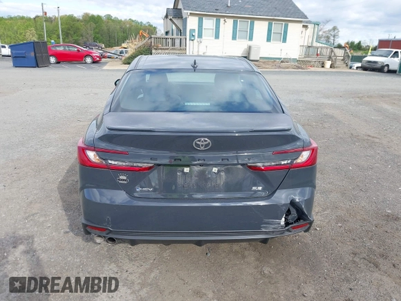 2025 Toyota Camry LE z VIN 4T1DAACK8SU111520, wystawiony jako IAAI lot #42045956 z przebiegiem 5 519 mil mil oraz . Historia ofert i sprzedaży dostępna na DreamBid. Obrazek 16.