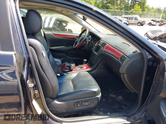 2004 Lexus ES 350 with VIN JTHBA30G245049065, listed as a IAAI auction lot 42724730 with 299,844 mi miles and . Bid and sale history available at DreamBid. Image 5.