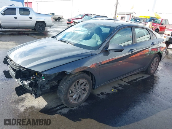 2024 Hyundai Elantra SEL with VIN KMHLM4DG8RU654892, listed as a IAAI auction lot 41752711 with 14,577 mi miles. Bid and sale history available at carsss.com. Image 21.
