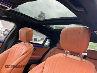 2022 Mercedes-Benz S 500 z VIN W1K6G6DB2NA068179, wystawiony jako Copart lot #59617975 z przebiegiem 43 249 mil mil oraz Tytuł czysty. Historia ofert i sprzedaży dostępna na DreamBid. Obrazek 9.