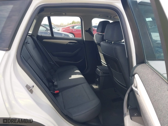 2014 BMW X1 sDrive28i with VIN WBAVM1C52EVW52505, listed as a IAAI auction lot 41625122 with 44,684 mi miles. Bid and sale history available at carsss.com. Image 8.
