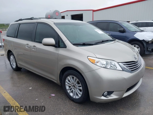 2015 Toyota Sienna XLE with VIN 5TDYK3DCXFS578888, listed as a IAAI auction lot 42187384 with 105,287 mi miles and . Bid and sale history available at DreamBid. Image 1.