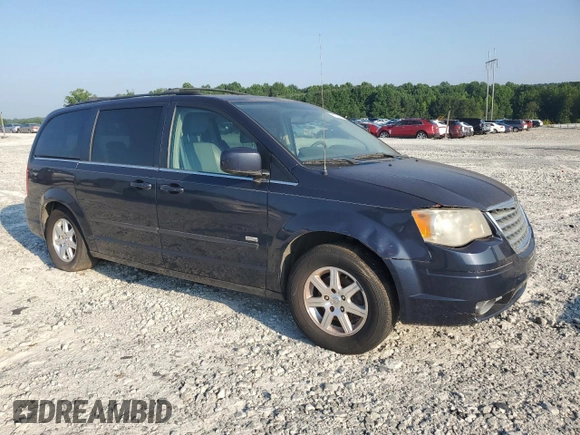 2008 Chrysler Town & Country Touring with VIN 2A8HR54P38R699373, listed as a Copart auction lot 61735215 with 267,554 mi miles and Clean title. Bid and sale history available at DreamBid. Image 4.