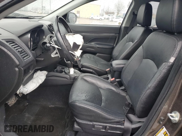 2017 Mitsubishi Outlander SEL с VIN JA4AP4AW3HZ026300, выставлен на аукционе Copart как лот 86412294 с пробегом 68 435 миль миль и Списание • Salvage title. История ставок и продаж доступна на DreamBid. Изображение 7.