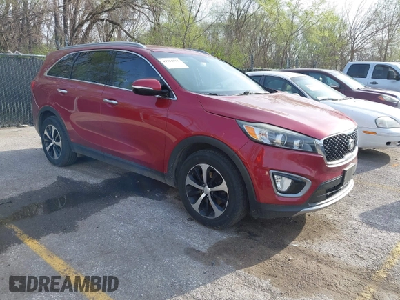 2016 Kia Sorento EX with VIN 5XYPH4A15GG013305, listed as a IAAI auction lot 41904315 with 192,111 mi miles and . Bid and sale history available at DreamBid. Image 1.