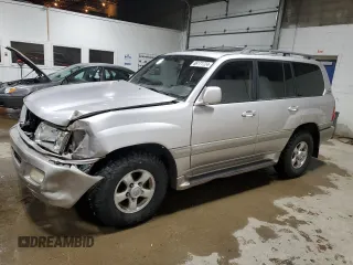 2000 Toyota Land Cruiser with VIN JT3HT05JXY0093444, listed as a Copart auction lot 86171724 with 273,194 mi miles and Salvage Title. Bid and sale history available at carsss.com. Image 1.