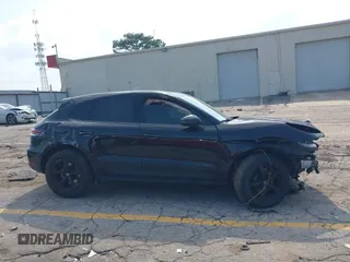 2021 Porsche Macan with VIN WP1AA2A50MLB12551, listed as a IAAI auction lot 42403309 with 44,697 mi miles and . Bid and sale history available at DreamBid. Image 12.