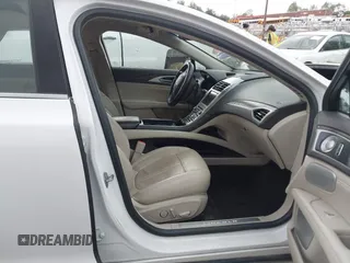 2018 Lincoln MKZ Reserve with VIN 3LN6L5E9XJR618235, listed as a IAAI auction lot 42083501 with 66,636 mi miles and . Bid and sale history available at DreamBid. Image 5.