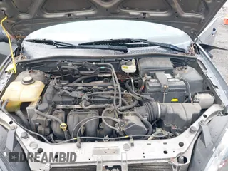 2007 Ford Focus S with VIN 1FAFP34N97W111639, listed as a IAAI auction lot 39914681 with 193,895 mi miles. Bid and sale history available at carsss.com. Image 10.