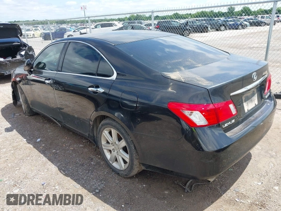2007 Lexus ES 330 with VIN JTHBJ46G272153803, listed as a IAAI auction lot 42202256 with 173,032 mi miles and . Bid and sale history available at carsss.com. Image 3.