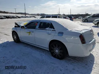 2014 Chrysler 300 with VIN 2C3CCABGXEH305856, listed as a Copart auction lot 44945355 with 0 mi miles and Salvage Title. Bid and sale history available at carsss.com. Image 2.