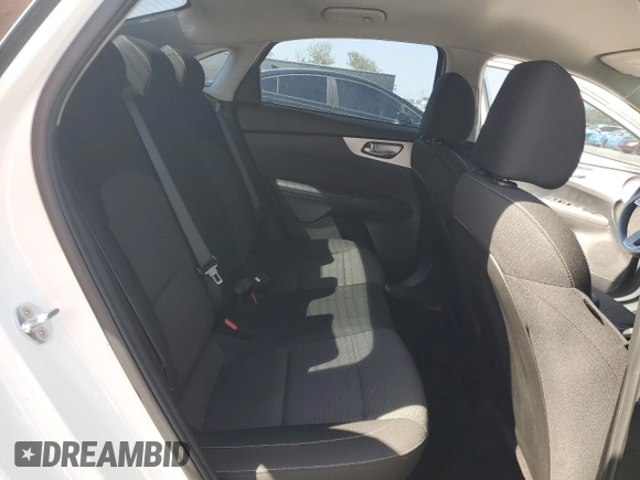 2022 Kia Forte LXS with VIN 3KPF24AD5NE467572, listed as a Copart auction lot 52972515 with 48,930 mi miles and Non Repairable. Bid and sale history available at DreamBid. Image 10.
