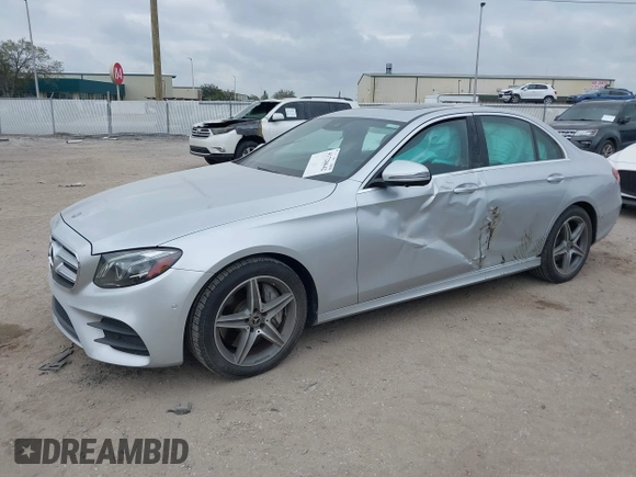 2019 Mercedes-Benz E-Class E 300 with VIN WDDZF4JB6KA515701, listed as a IAAI auction lot 41728642 with 62,636 mi miles. Bid and sale history available at carsss.com. Image 2.