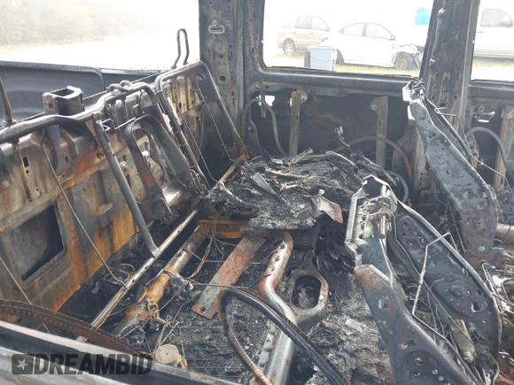 2023 Ram 2500 Laramie z VIN 3C6UR5FL7PG513099, wystawiony jako IAAI lot #41882148 z przebiegiem Nie podano mil oraz . Historia ofert i sprzedaży dostępna na DreamBid. Obrazek 8.