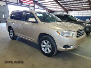 2010 Toyota Highlander with VIN 5TDBK3EH9AS035203, listed as a Copart auction lot 66279175 with 228,349 mi miles and Clean title. Bid and sale history available at DreamBid. Image 4.