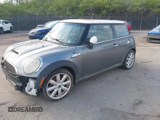 2008 MINI Hardtop S with VIN WMWMF73558TT87605, listed as a IAAI auction lot 41940226 with 113,595 mi miles and . Bid and sale history available at DreamBid. Image 2.