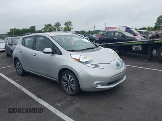 2013 Nissan LEAF SL z VIN 1N4AZ0CP3DC404827, wystawiony jako IAAI lot #42526919 z przebiegiem 72 051 mil mil oraz . Historia ofert i sprzedaży dostępna na DreamBid. Obrazek 1.