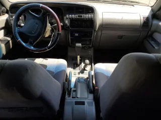 1999 Isuzu Trooper S с VIN JACDJ58X6X7913469, выставлен на аукционе Copart как лот 74690934 с пробегом 202 379 миль миль и Списание • Salvage title. История ставок и продаж доступна на DreamBid. Изображение 8.