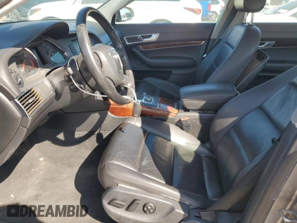 2006 Audi A6 3.2L z VIN WAUDH74F86N133714, wystawiony jako Copart lot #79189544 z przebiegiem Nie podano mil oraz Szkoda całkowita • Salvage title. Historia ofert i sprzedaży dostępna na DreamBid. Obrazek 7.