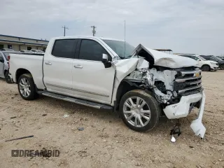2024 Chevrolet Silverado 1500 High Country with VIN 3GCUDJED8RG361167, listed as a Copart auction lot 45368785 with 7,212 mi miles and Salvage Title. Bid and sale history available at DreamBid. Image 4.