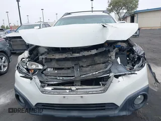 2017 Subaru Outback Premium с VIN 4S4BSACC3H3437284, выставлен на аукционе IAAI как лот 42338964 с пробегом 151 998 миль миль и . История ставок и продаж доступна на DreamBid. Изображение 12.