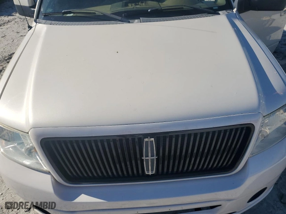 2007 Lincoln Mark LT with VIN 5LTPW18577FJ11958, listed as a Copart auction lot 85960714 with 230,147 mi miles and Salvage Title. Bid and sale history available at carsss.com. Image 11.