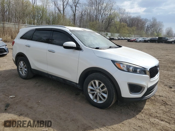 2016 Kia Sorento LX with VIN 5XYPG4A38GG121504, listed as a Copart auction lot 54166175 with 181,509 mi miles and Clean Title. Bid and sale history available at carsss.com. Image 4.