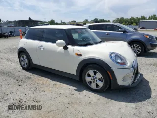 2015 MINI Hardtop with VIN WMWXM5C55F3A60385, listed as a Copart auction lot 53355145 with 34,565 mi miles and Salvage title. Bid and sale history available at DreamBid. Image 4.