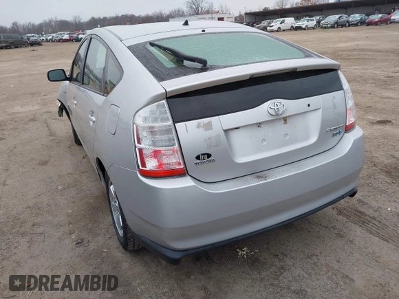 2008 Toyota Prius with VIN JTDKB20U283447960, listed as a IAAI auction lot 40956667 with 113,116 mi miles. Bid and sale history available at carsss.com. Image 3.