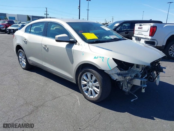 2012 Buick LaCrosse Convenience with VIN 1G4GB5ER0CF313091, listed as a IAAI auction lot 41700611 with 91,579 mi miles. Bid and sale history available at carsss.com. Image 1.