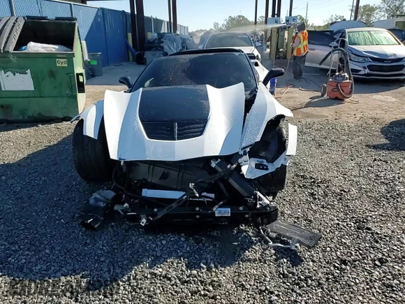 2017 Chevrolet Corvette Z06 2LZ with VIN 1G1YS2D62H5600243, listed as a Copart auction lot 81422994 with 8,786 mi miles and Non Repairable. Bid and sale history available at carsss.com. Image 15.