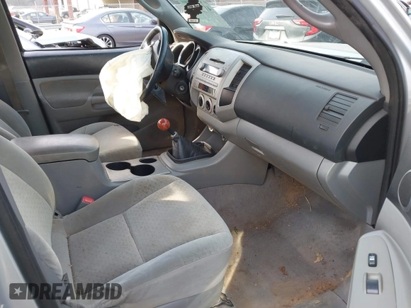 2007 Toyota Tacoma with VIN 5TELU42N37Z324958, listed as a IAAI auction lot 41791440 with 341,622 mi miles and . Bid and sale history available at DreamBid. Image 5.