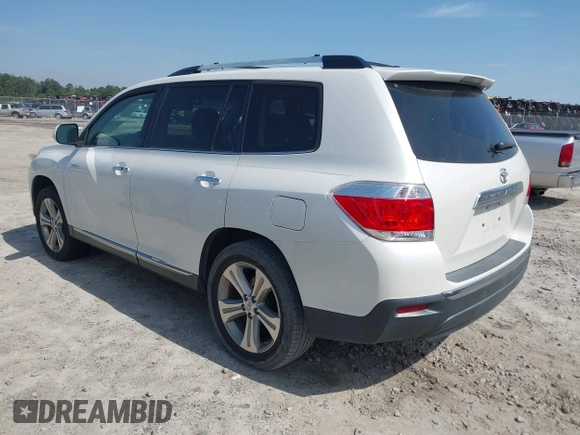 2012 Toyota Highlander Limited with VIN 5TDYK3EH6CS067765, listed as a IAAI auction lot 42269783 with Not provided miles and . Bid and sale history available at DreamBid. Image 3.