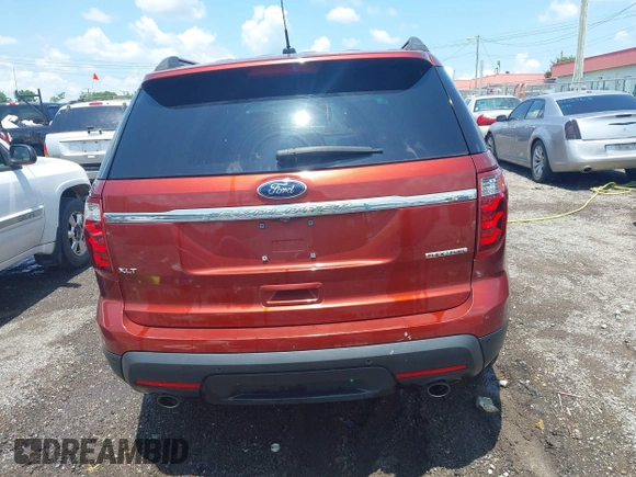 2014 Ford Explorer XLT z VIN 1FM5K7D80EGB99571, wystawiony jako IAAI lot #42559604 z przebiegiem 180 530 mil mil oraz . Historia ofert i sprzedaży dostępna na DreamBid. Obrazek 16.